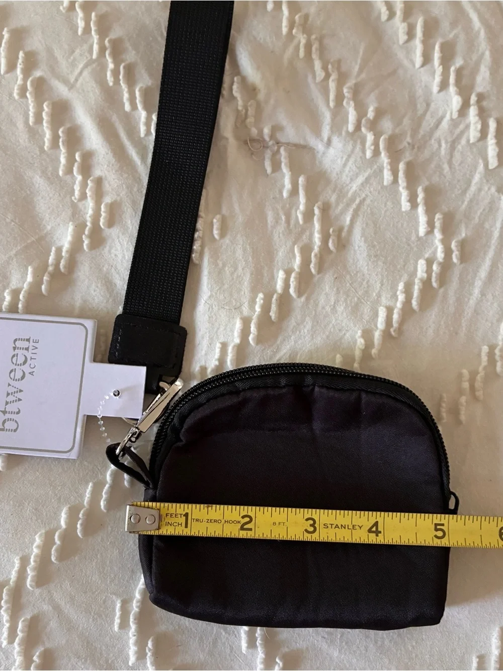 b'tween Active Black Wristlet Pouch mini